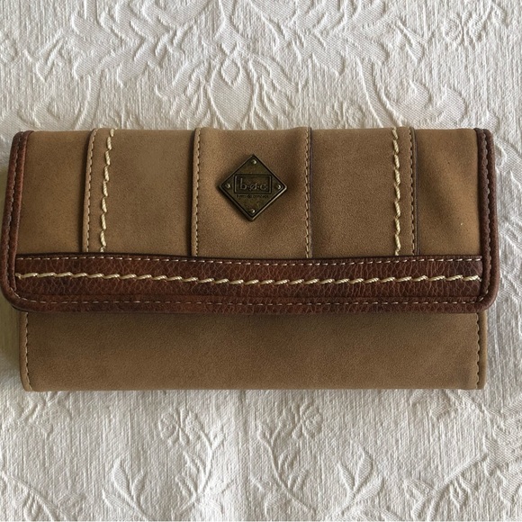 🆕 B.O.C. Suede Trifold - Picture 1 of 9